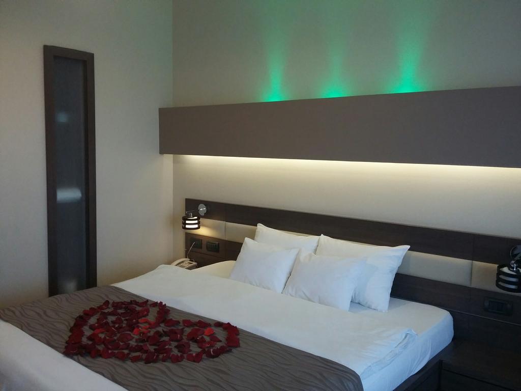 Hotel Scapino 마마이아 외부 사진